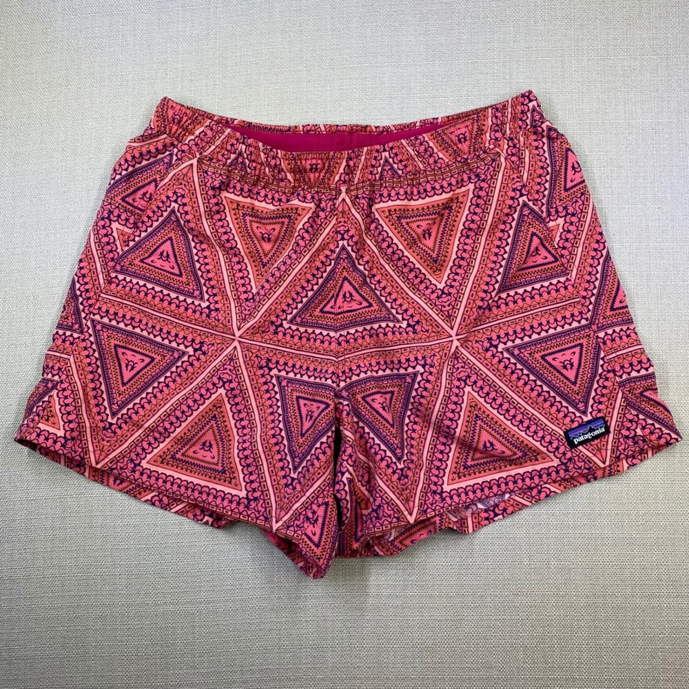 Patagonia Womens Baggies Shorts Pink Orange Geometric Triangle Print Size Small